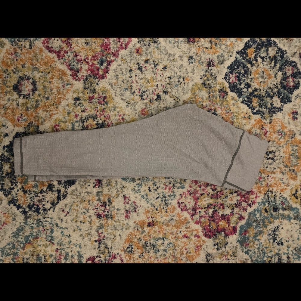 Lululemon leggings!